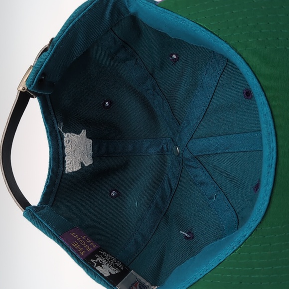 Starter| NWT Vintage Charlotte Hornets Blue Sports Cap Leather Metal Clasp - Picture 10 of 10